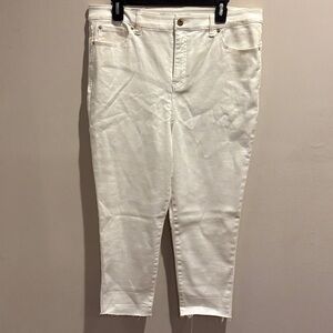 Women's Cropped White Jeans size 16/waist 33 inches